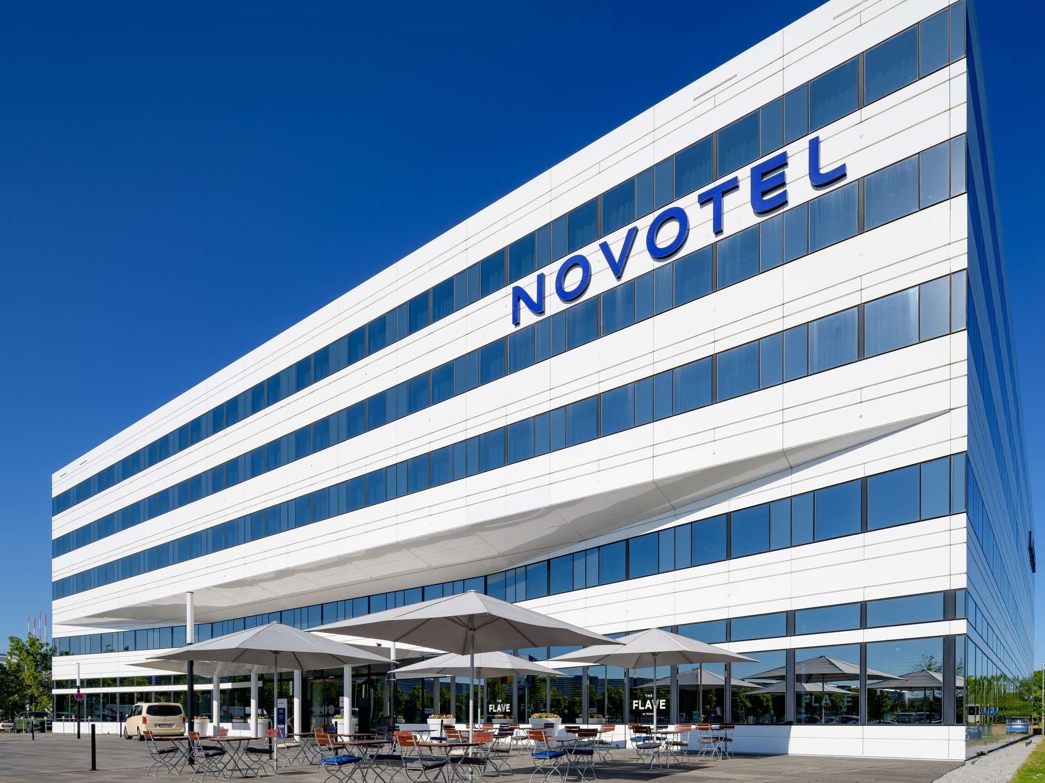 novotel-outside